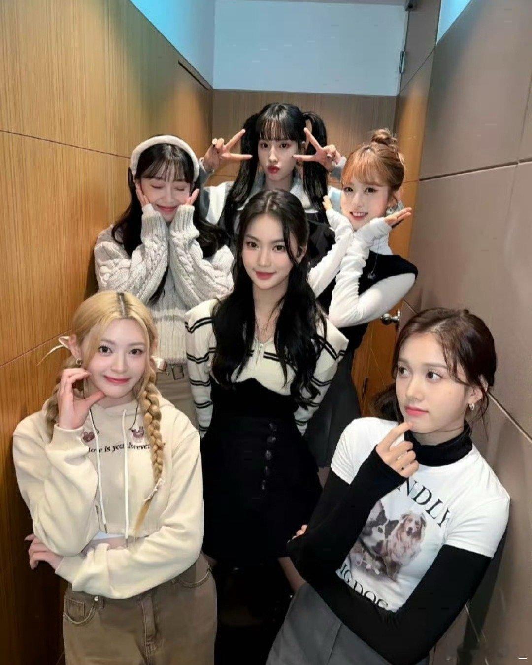 TMEA五代女团要来四个这阵容我的少女心爆棚呀！啊啊啊！真的好喜欢，我一定要去康