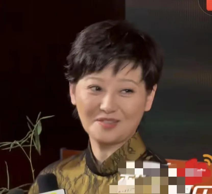 冯小刚老婆，公开否认了！

8月2日下午，冯小刚老婆徐帆公开否认了！最近网络上传