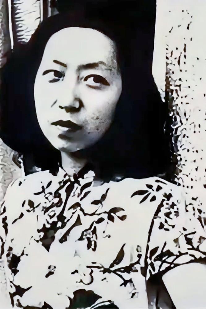 张爱玲一语道破男女之秘，妙笔生花，世间男女皆难逃其彀！

她曾言：“男儿孤影久矣