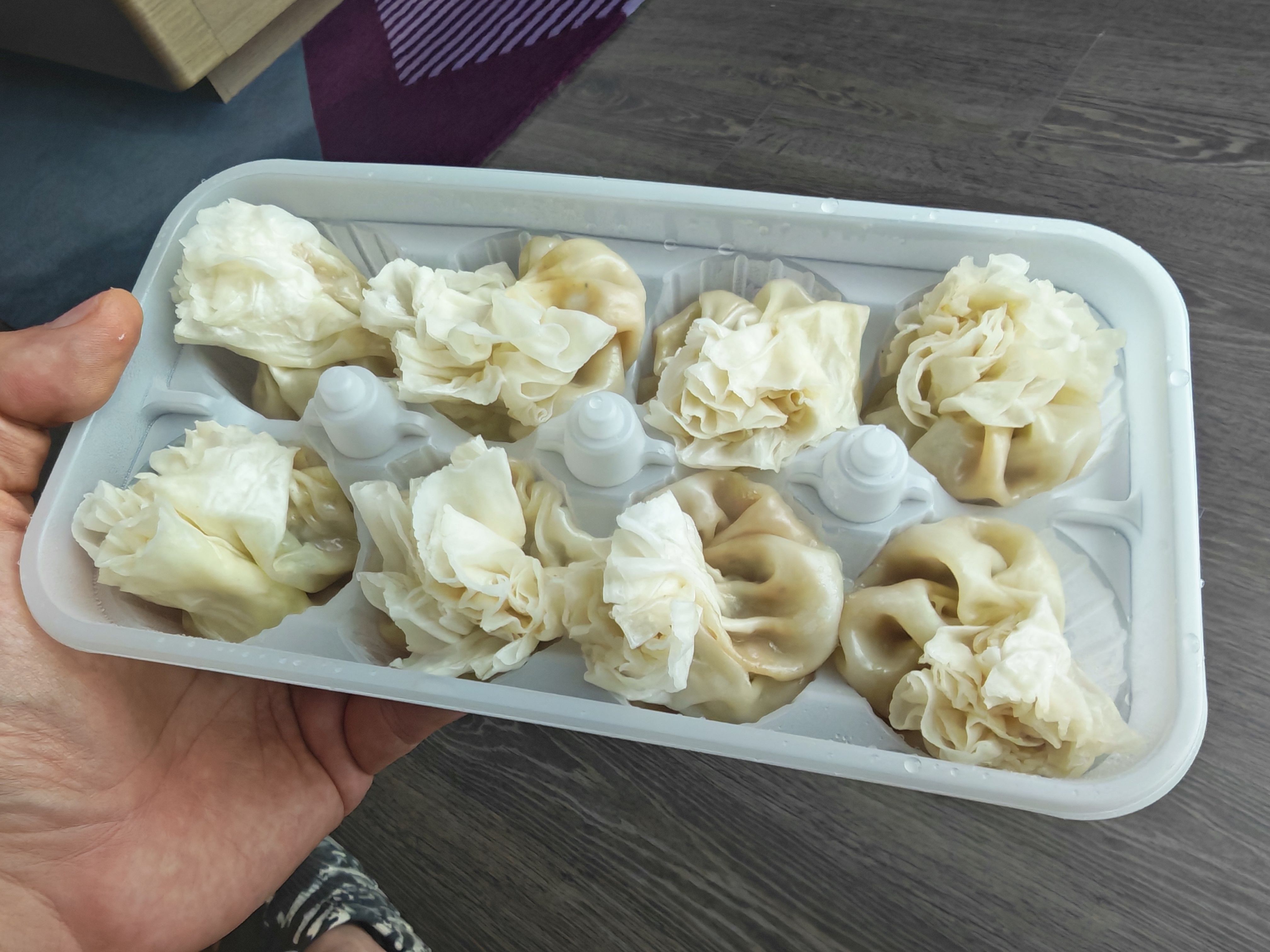 一两羊肉烧卖，这份量！ 呼和浩特