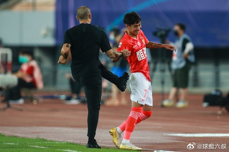 球会友谊  埃尔维斯🆚古比斯在过去9次交手记录中，埃尔维斯面对科特卡取得6胜2