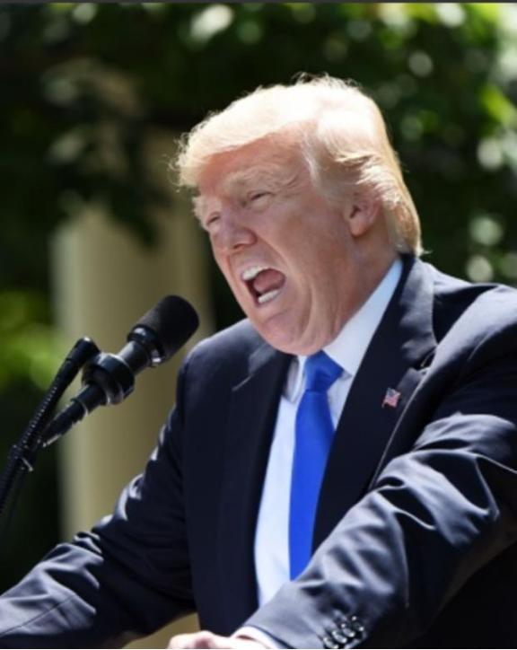 特朗普曾公开放话，若中国解放台湾，他就下令轰炸北京。这番言论看似嚣张跋扈，实则只