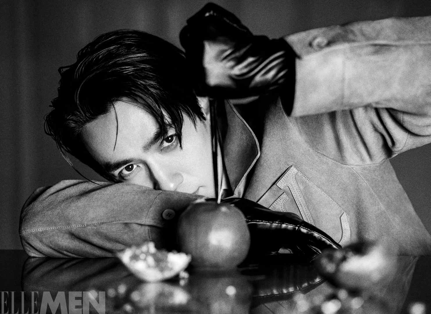 朱一龙ELLEMEN三月刊封面朱一龙豹纹封面朱一龙《ELLEMEN》三月刊正式封