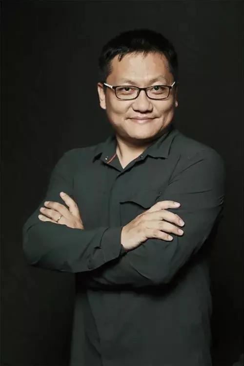 科学家尹烨说，大象没有癌症，为啥？原因很简单，我们每个细胞，都带着一个患癌的因子