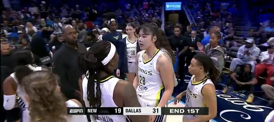 **李月汝高效表现助飞翼大胜自由人，中国女篮核心闪耀WNBA赛场**

2025