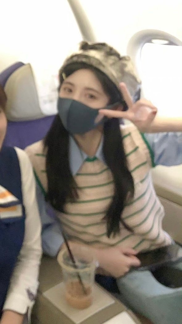 #鞠婧祎[超话]#好乖好清纯啊，大美女 ​​​