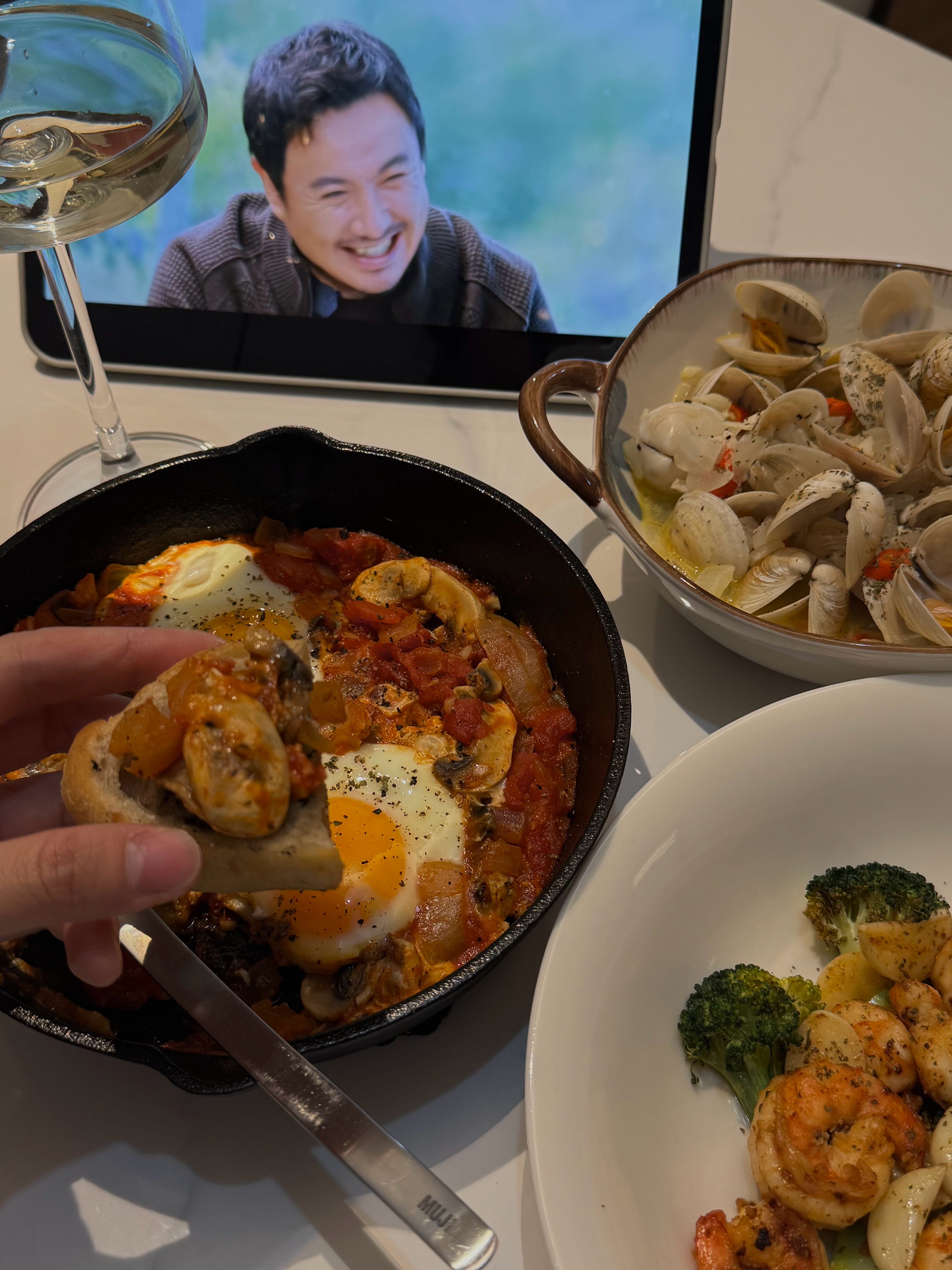 微醺后的气血感[抱一抱]·······准备开火时…………没有橄榄油[允悲]记录生