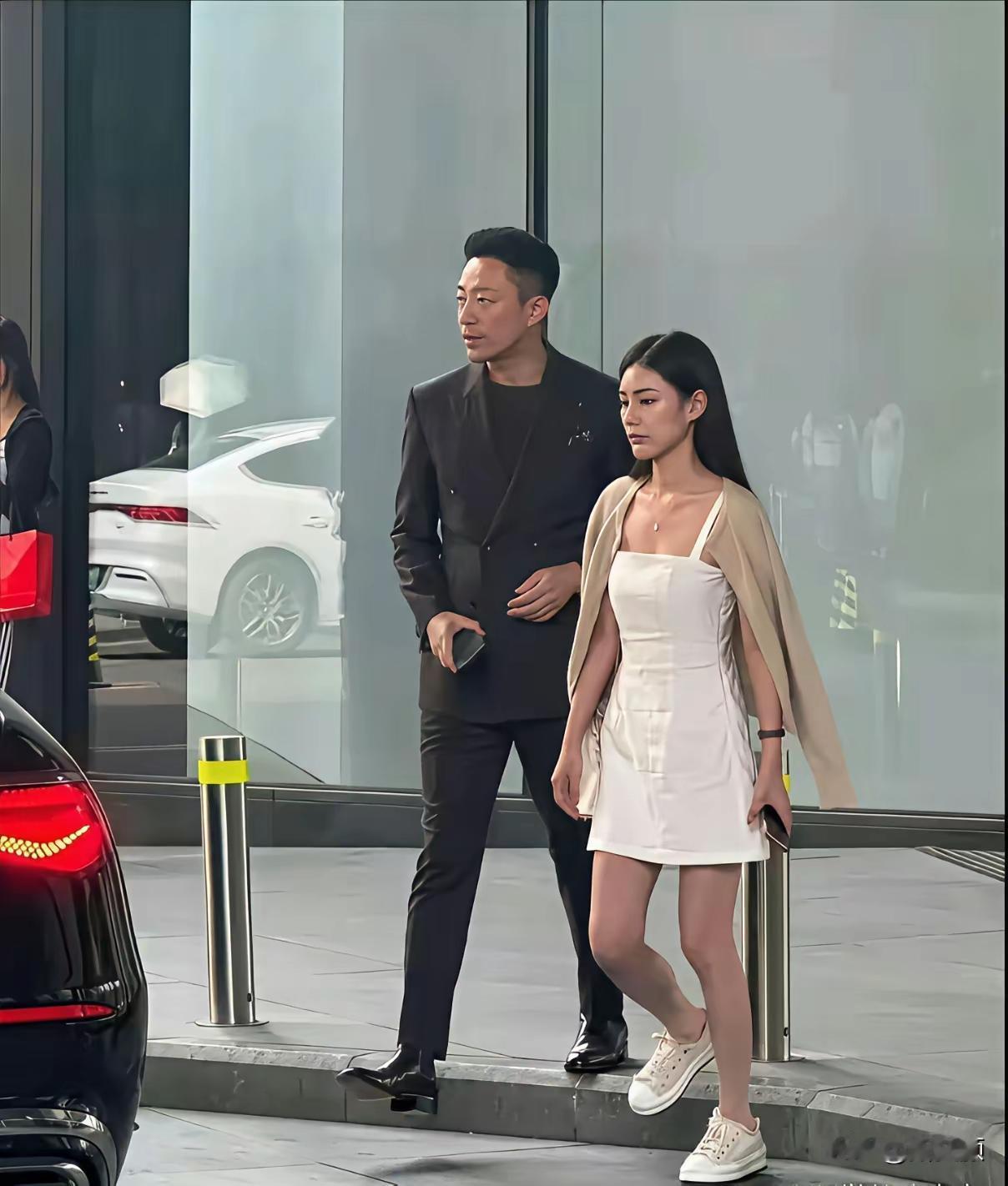 汪小菲的两段婚姻都是娶的台湾媳妇儿，是他喜欢台湾女性还是命定的缘分？