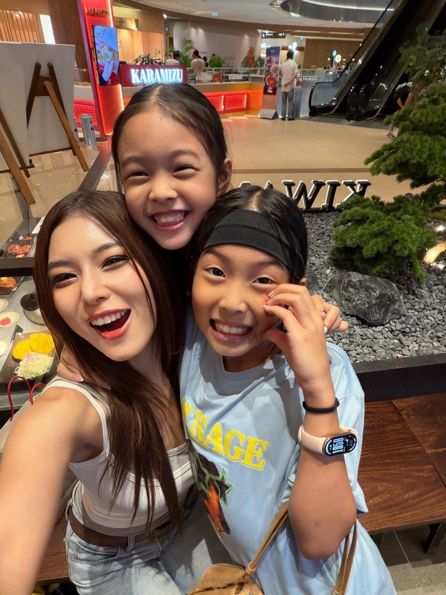 泰星Bie徐志贤大女儿宝宝10岁了 事业有成+两个漂亮女儿，妥妥的人生赢家啊～ 