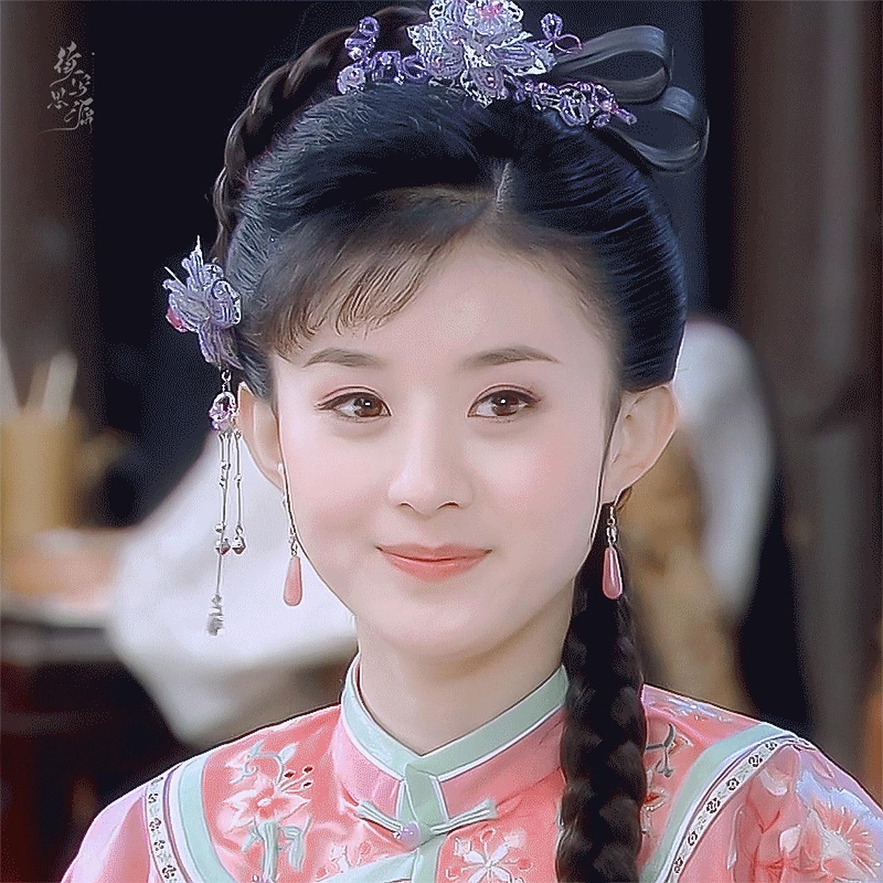 关于你是从哪部刷中喜欢赵丽颖的？还珠格格的晴儿，对赵丽颖一见钟情！她的剧没有落下