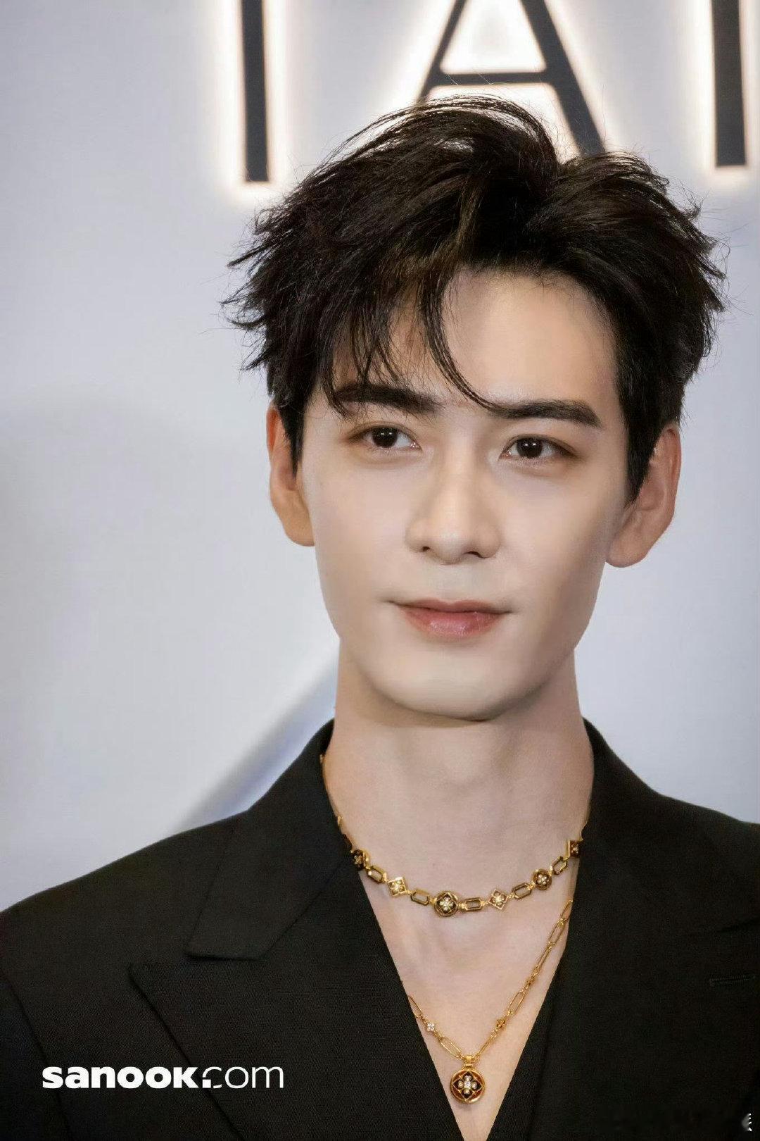 陈星旭王玉雯IE浏览器组合陈星旭王玉雯演我和好朋友互怼谁懂啊！陈星旭王玉雯这对I