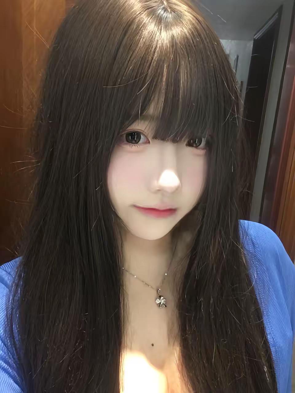 别人问我想要什么 我悄悄指了指你甜妹taname幸运草礼盒