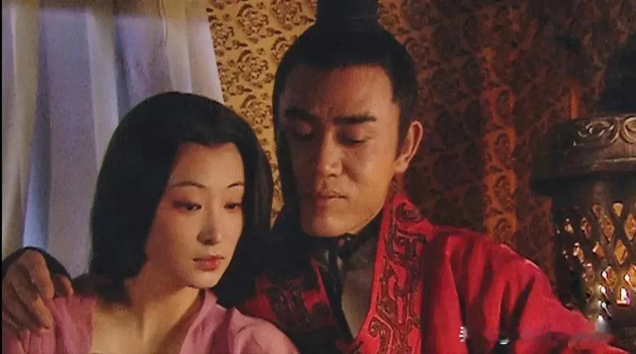 卫子夫选择自尽的原因：

一：卫子夫当年就是以色事人，色衰而松弛，刘彻是个刻薄寡
