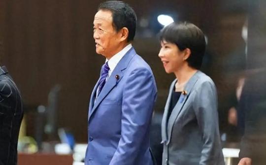 高市早苗被曝出重大丑闻，中国貌似手握大招却按兵不动，或许便是为了到时候直接打到日