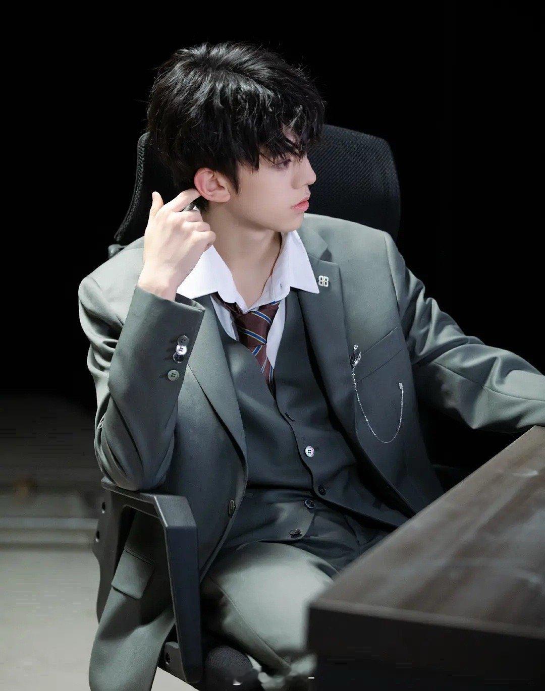左航的手有张力吗？手控会不会吻上？ ​​​