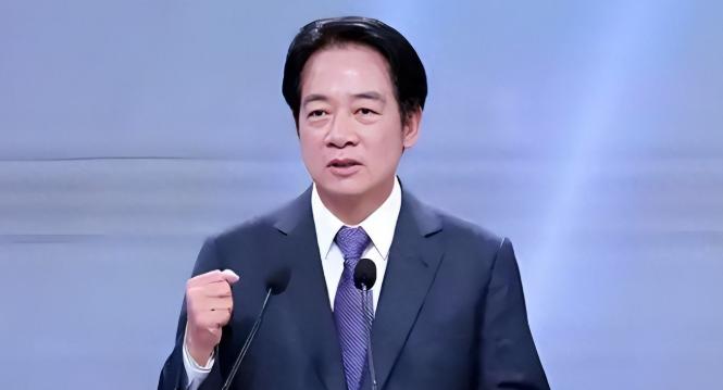 国防部深夜一句螳臂当车，直接把台海的火药味点到明面上。更离谱的是，特朗普还补一刀
