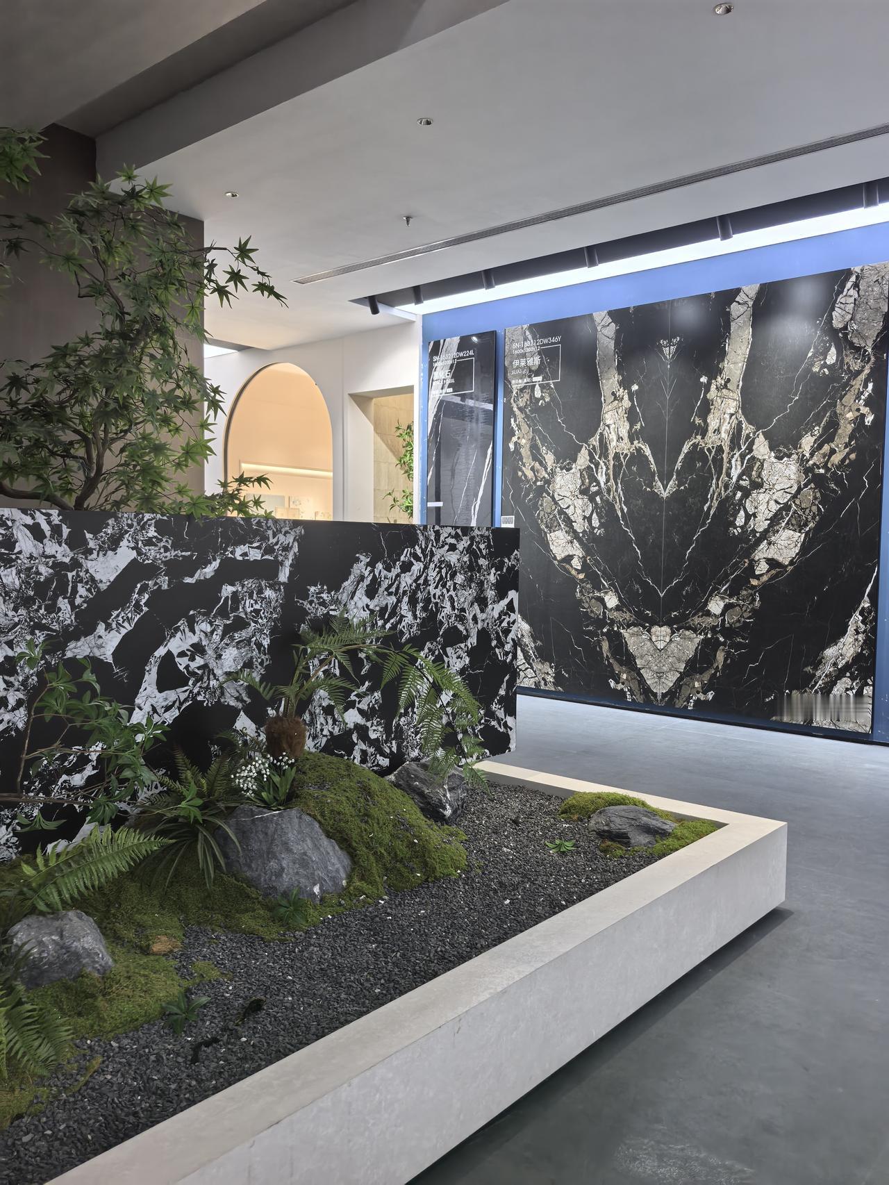 展厅实拍岩板，瓷砖，欢迎老铁来广东线下展厅选品，5000款花色任您挑选＃岩板工厂
