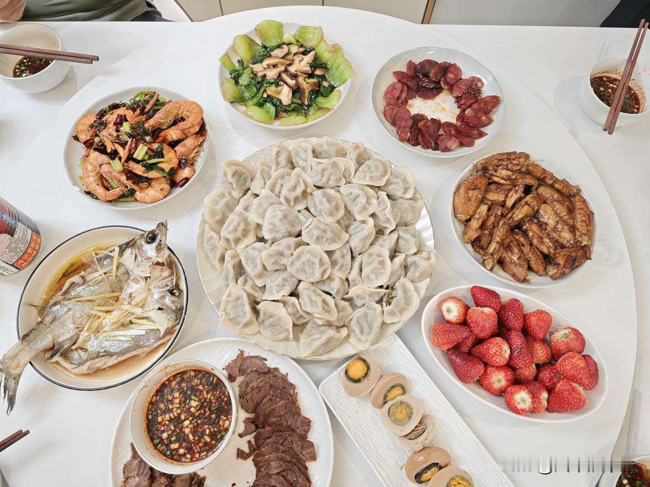 胰腺炎患者恢复期过年怎么吃?
大家好，我是一名胰腺炎恢复期患者，过年怎么吃，看见