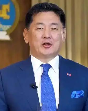 蒙古超级大铜矿拒绝了中国，澳大利亚力拓满心欢喜的接盘，随后一幕让它彻底懵了！奥尤