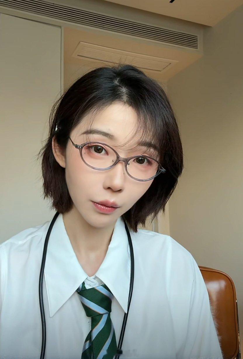 刘医生出诊了… 