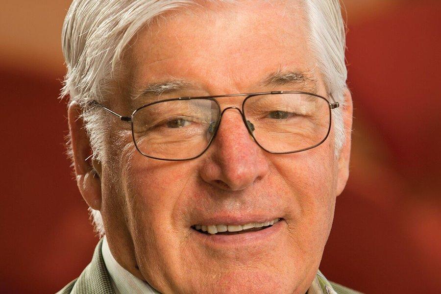 约翰·麦克匡（John McQuown），创造了首支指数基金并引发了一场价值12