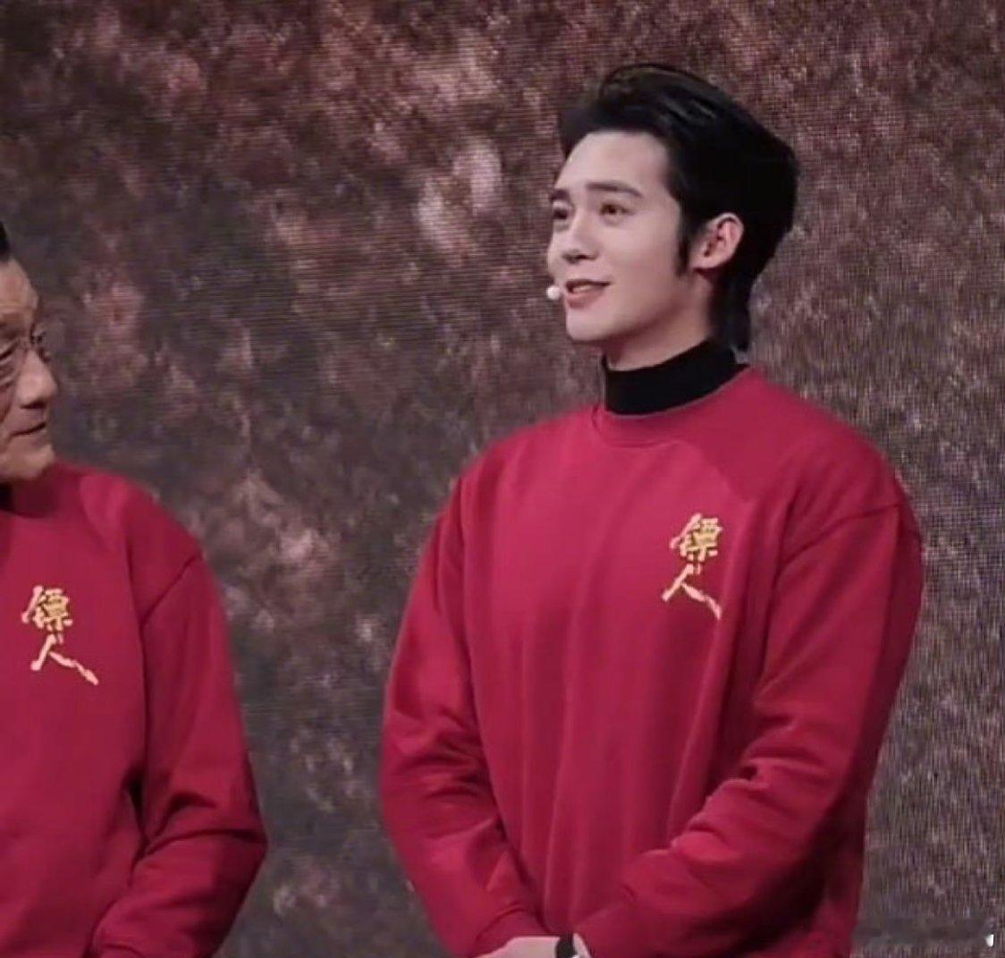 于适说拍镖人很过瘾 于适聊拍镖人也太真诚了，圆了少年时的武侠梦，把竖的成长讲得好