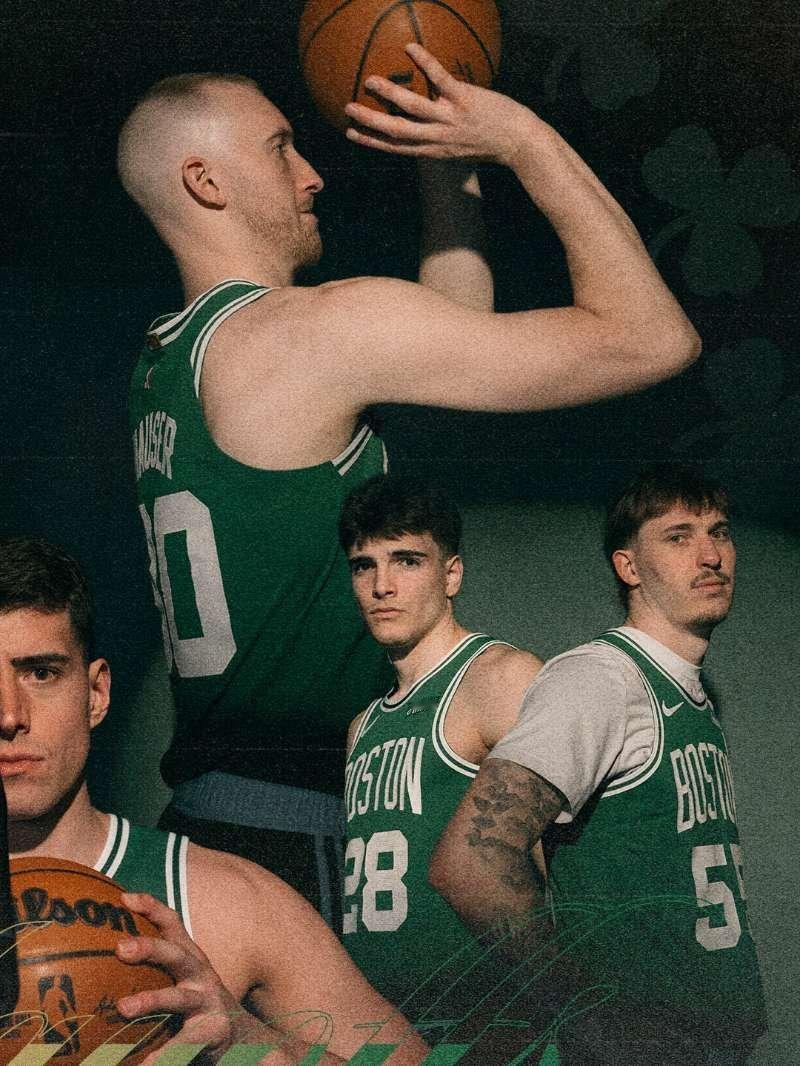 球队官方发布了三组季后赛预热海报，这应该就是今年季后赛的主力-主要轮换-末位轮换