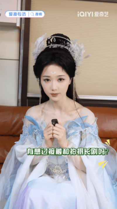 岳雨婷有演长剧的想法专访里岳雨婷直言有出演长剧的想法，期待抓住合适机会。 