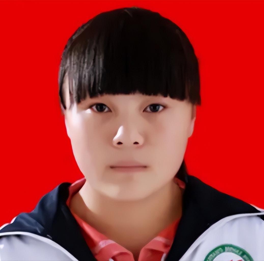 2003年，陕西一女子从破木桥摔下，造成半身瘫痪，丈夫为了还债不得不外出打工，可