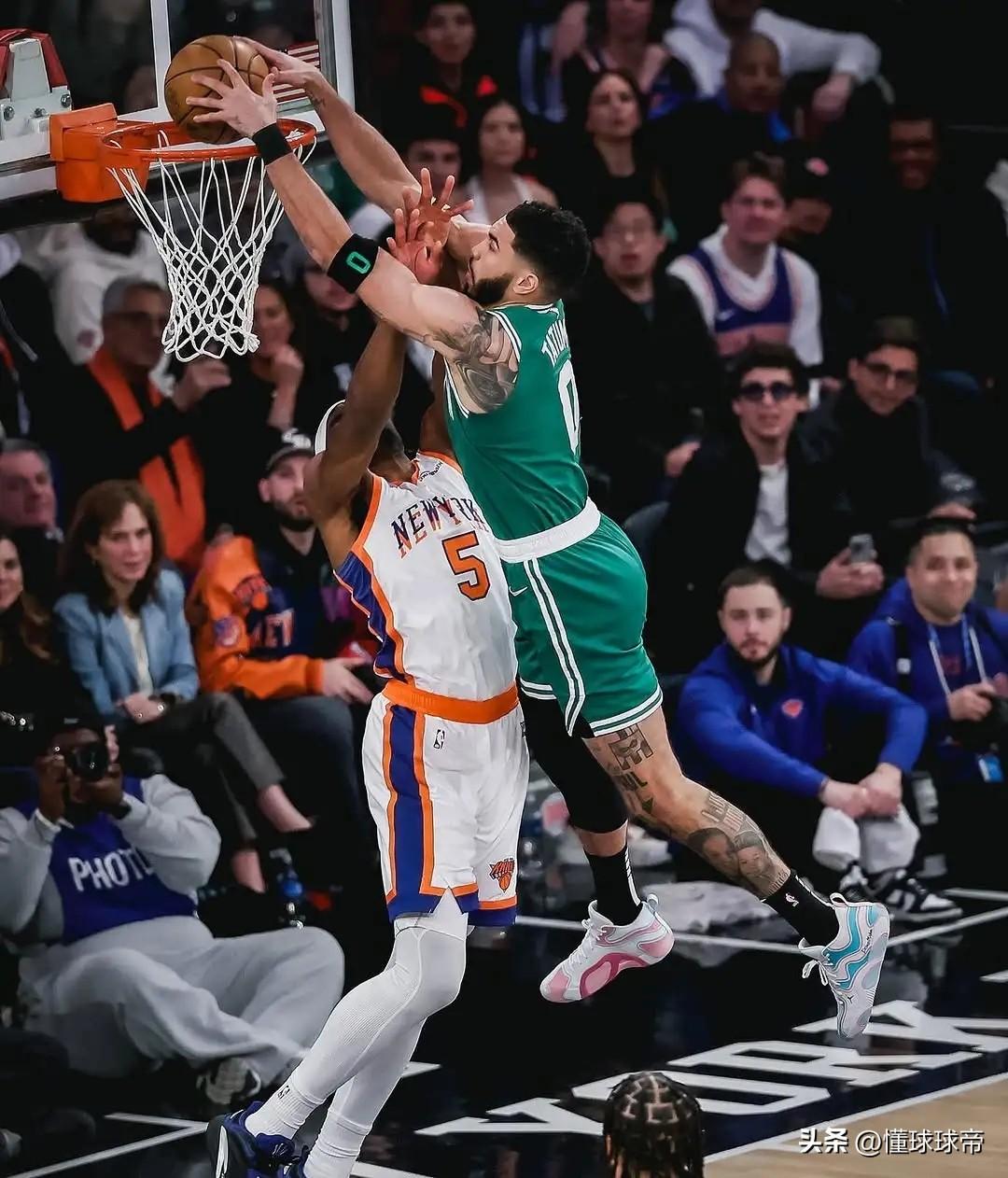 就凭你也敢拿83分？塔图姆爆砍25+18+11打爆阿德巴约！

在金今天凯尔特人