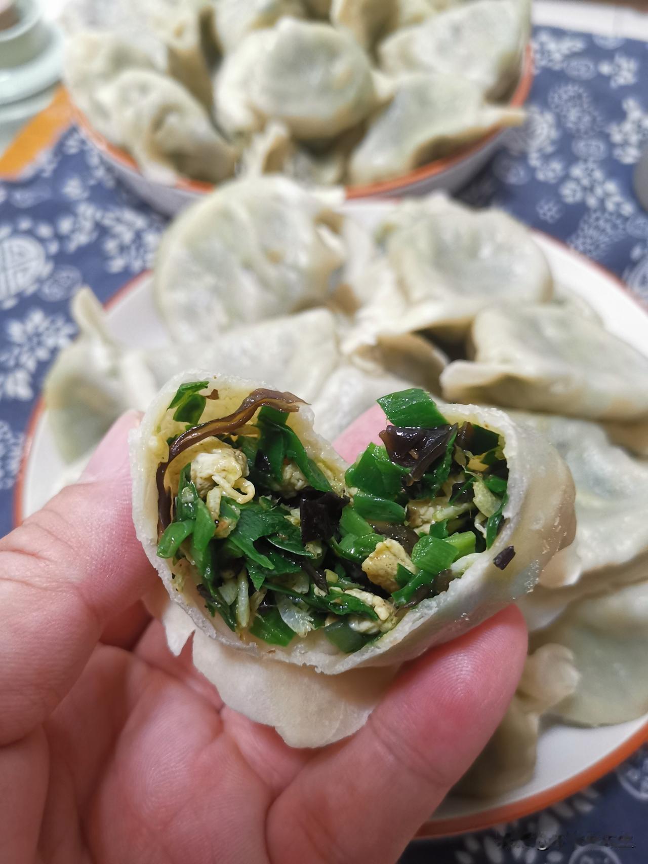 属猴的80后已经46了，还能有几个春秋退休？
     混不上教授的也就别想了。