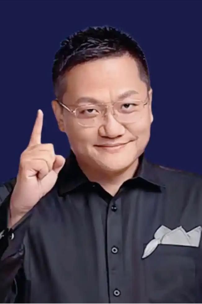 科学家尹烨说，刚刚获得菲尔兹奖的女数学家王虹，证明了一件事，那就是刘慈欣在撒谎，