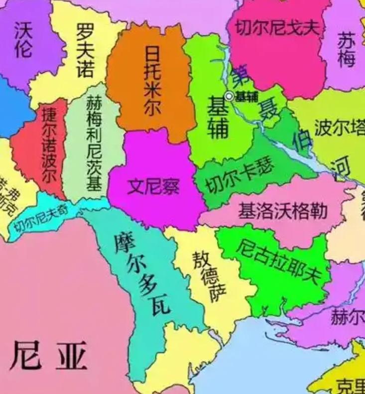 法国总统马克龙是不是忘记了什么了？
之前马克龙在2024年说过，要是俄军攻击乌克