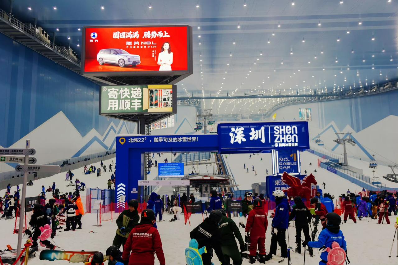 比亚迪又发力了！腾势Z9GT更新上市，纯电续航里程高达1036公里，成全球最长纯