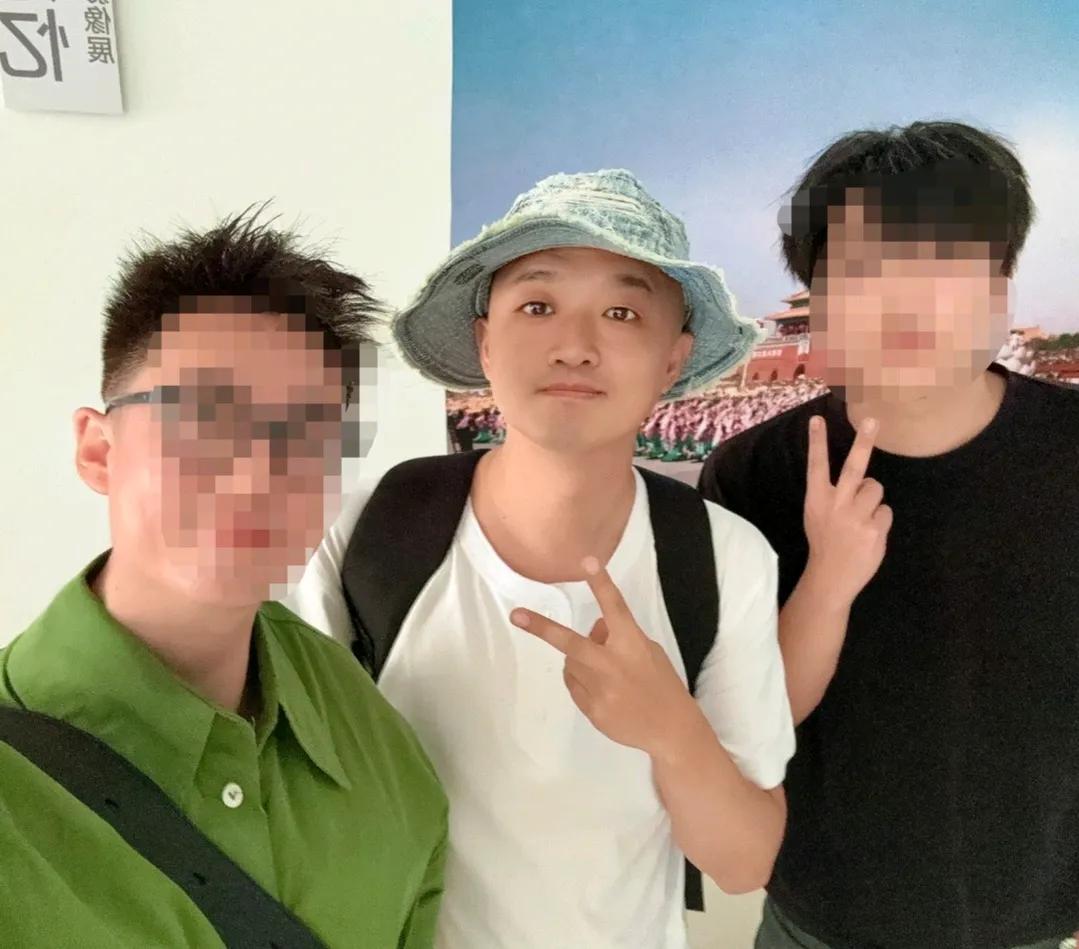 包贝尔，在无人关注的角落默默努力，看来他还不死心啊。

近日，有网友发文称，北京