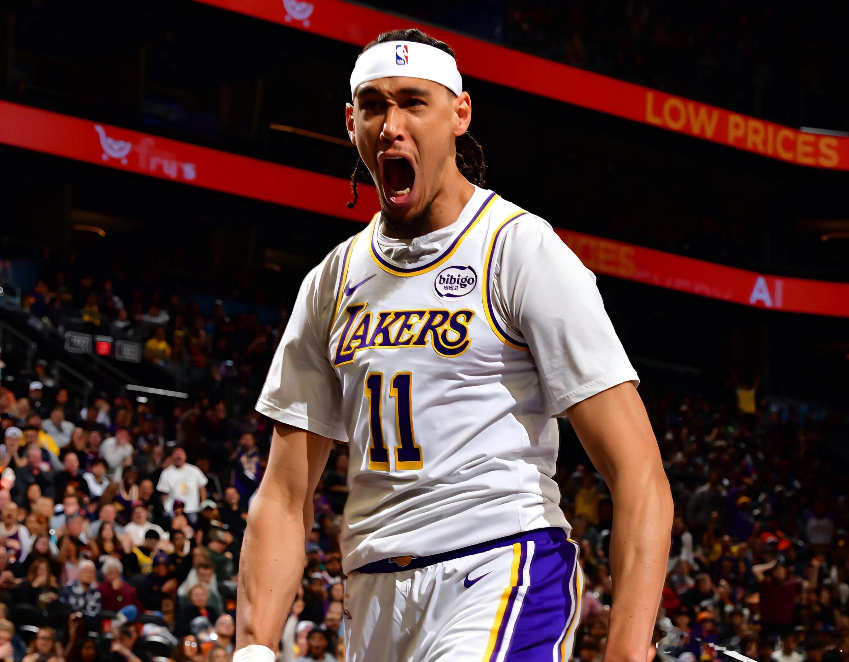 海斯已不在伤病名单中，可以出战明日的比赛✅因左脚踝酸痛，海斯缺席了过去两场比赛，