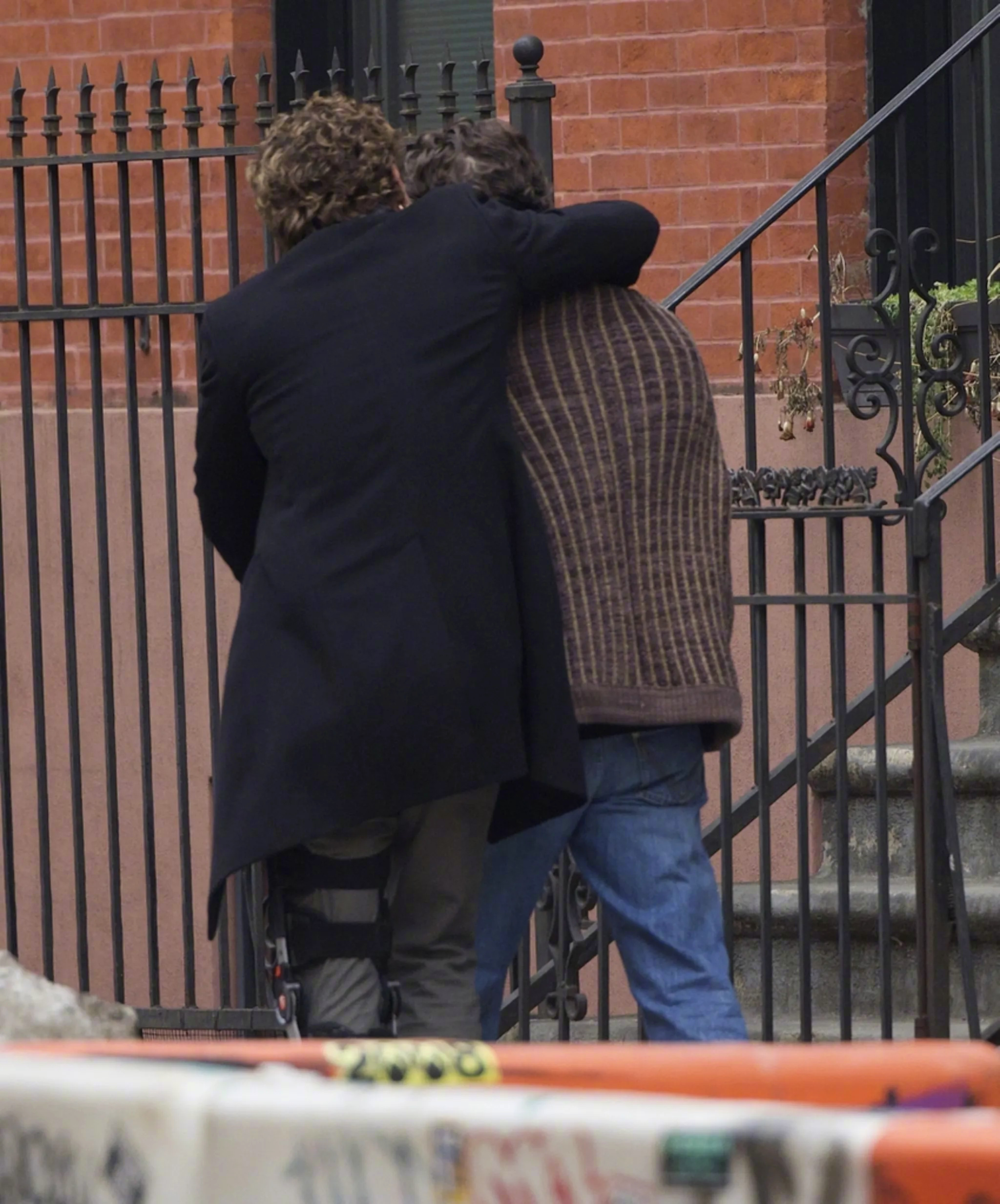 欧美八卦新闻 ，佩爹Pedro Pascal和Rafa Olarra亲密现身纽约