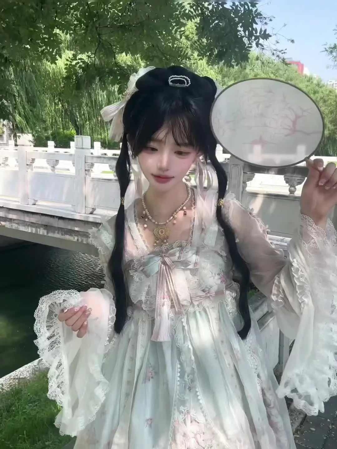 春知晓梦不觉 穿中华风变的好淑女🌚