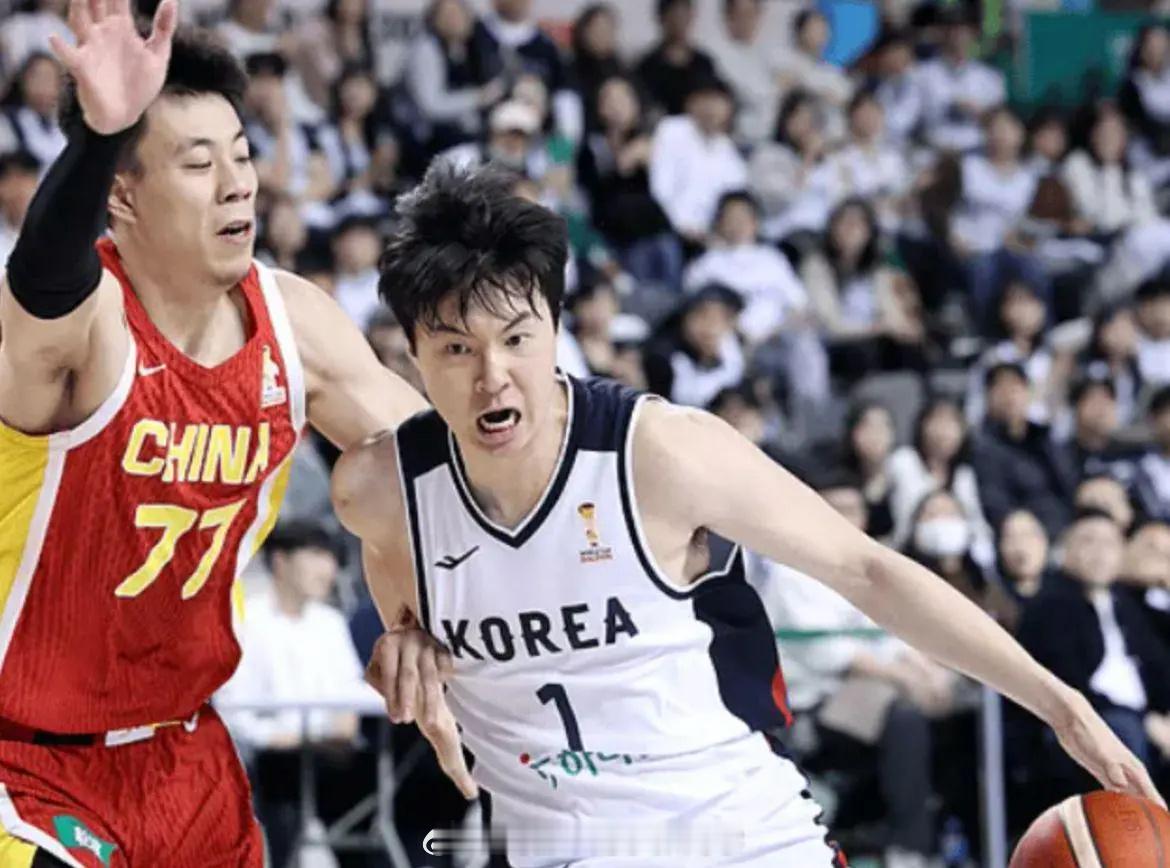 狂打脸！李贤重转发中国媒体称韩国队必输的报道，并附了一个问号12月1日，中国男篮