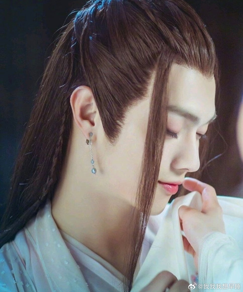 男明星女装合集哎呀还是蛮美的嘛 