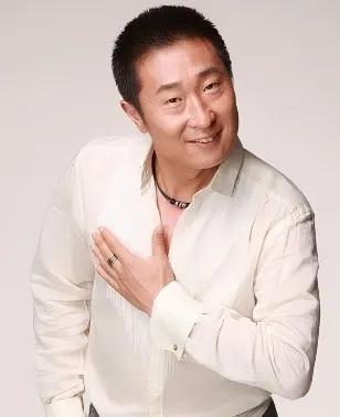 林永健，一位备受赞誉的演员，在演艺界有着举足轻重的地位。他凭借出色的演技和深厚的