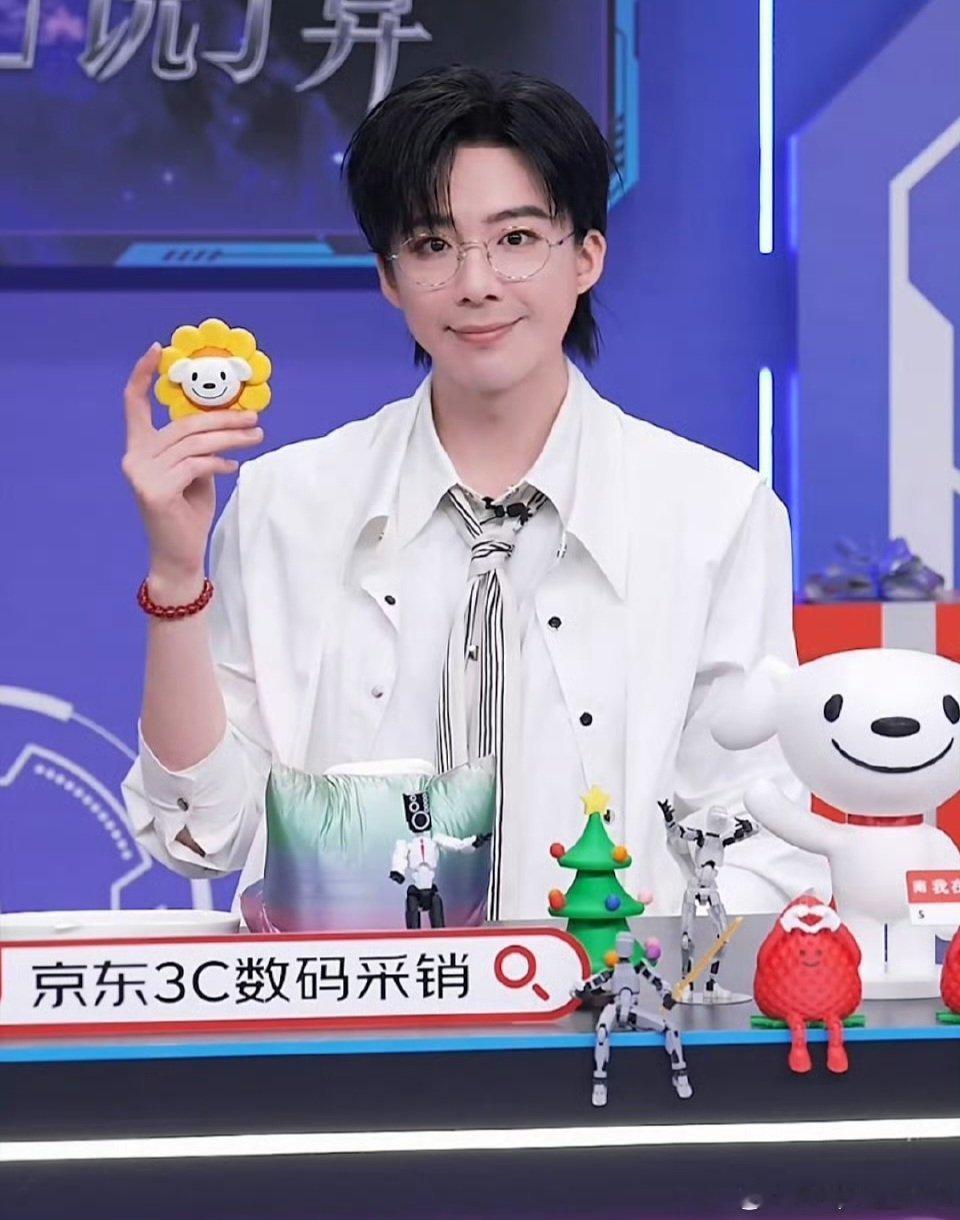 酷狗音乐代言人刘宇宁  | 刘宇宁京东新锐代言人｜摩登兄弟早安，迎接新的一天，看