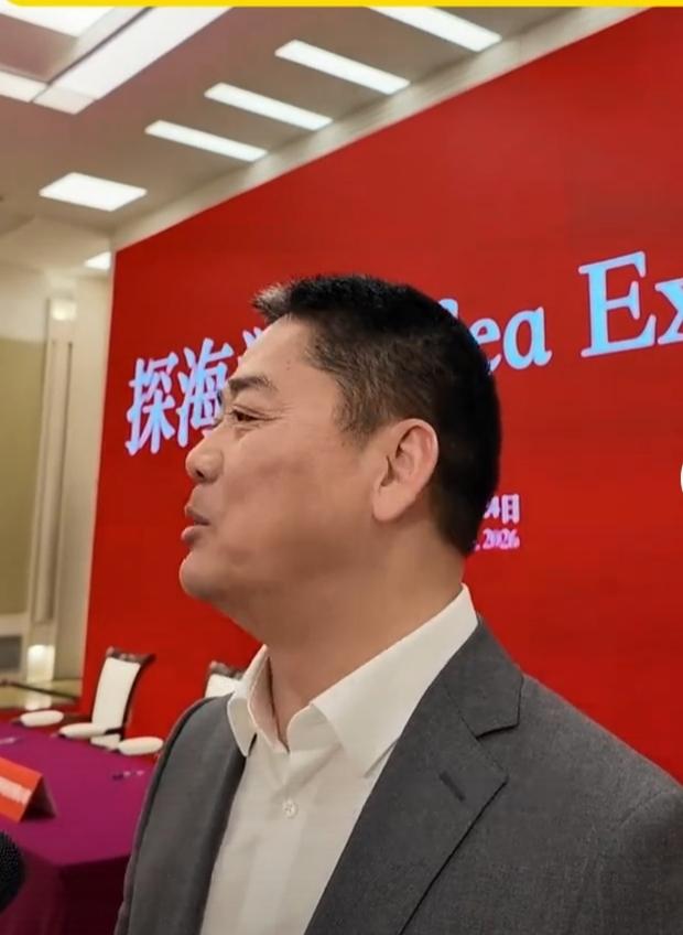 刘强东宣布投资50亿进军游艇行业，这手笔可太大了！50亿不是小数目，看来他是看准