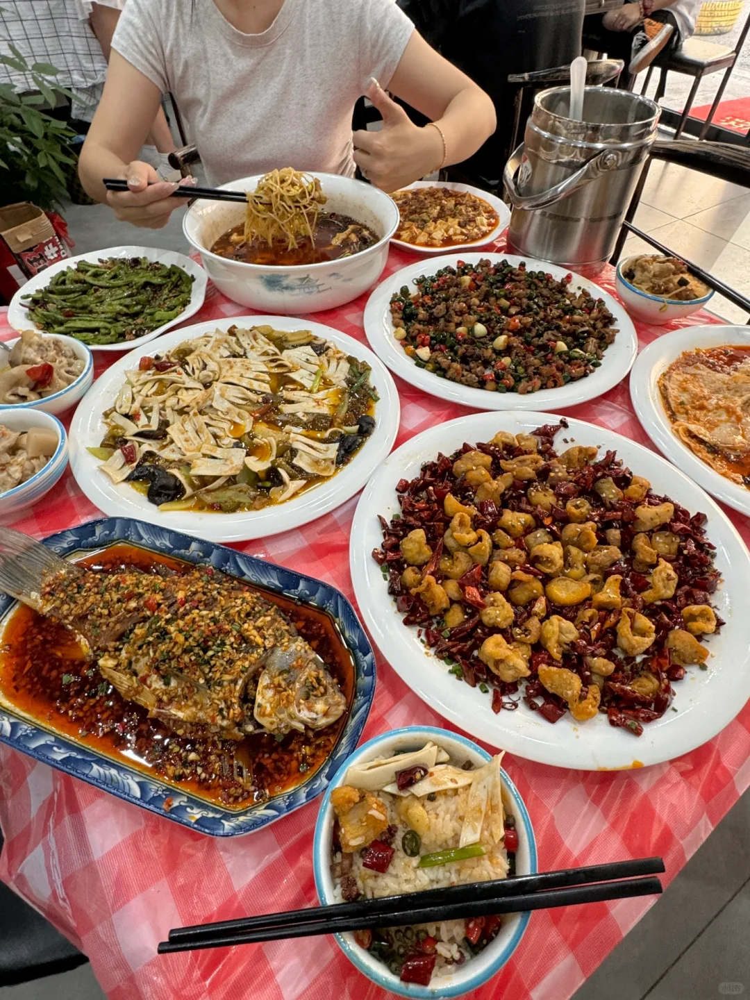 长沙！逛完省博直奔这里！！好好吃啊😭😭😭