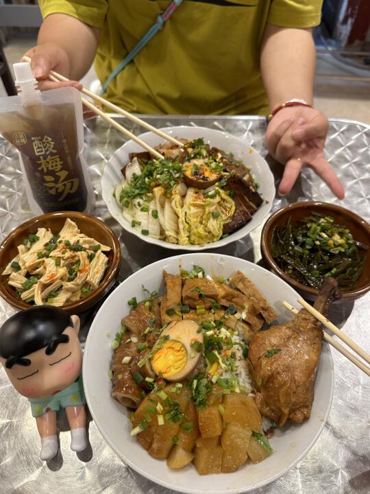 万松园，这家炖肉连吃三天