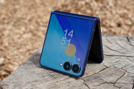 三星又拿自己家的处理器做实验？三星Galaxy Z Flip8搭载Exynos 