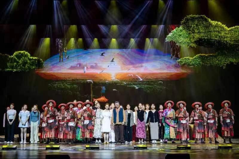 【湛江原创音乐剧《红树林深处的灯塔》赴穗公演 】9月15日，由湛江市委宣传部指导