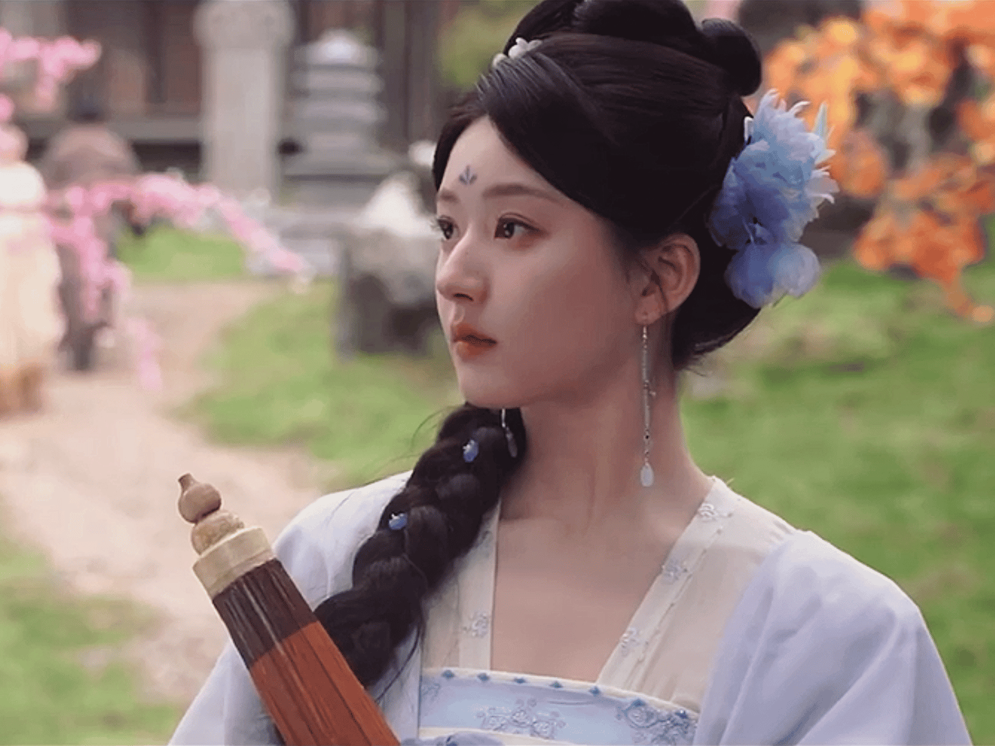 赵露思待播古偶中质感最好的是不是珠帘玉幕? ​​​