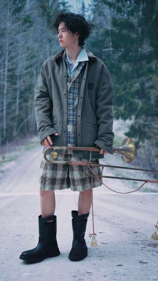 探索新境导演感谢王一博 这份认可太暖心！金鹅荣誉发布现场，探索新境第二季获奖后导