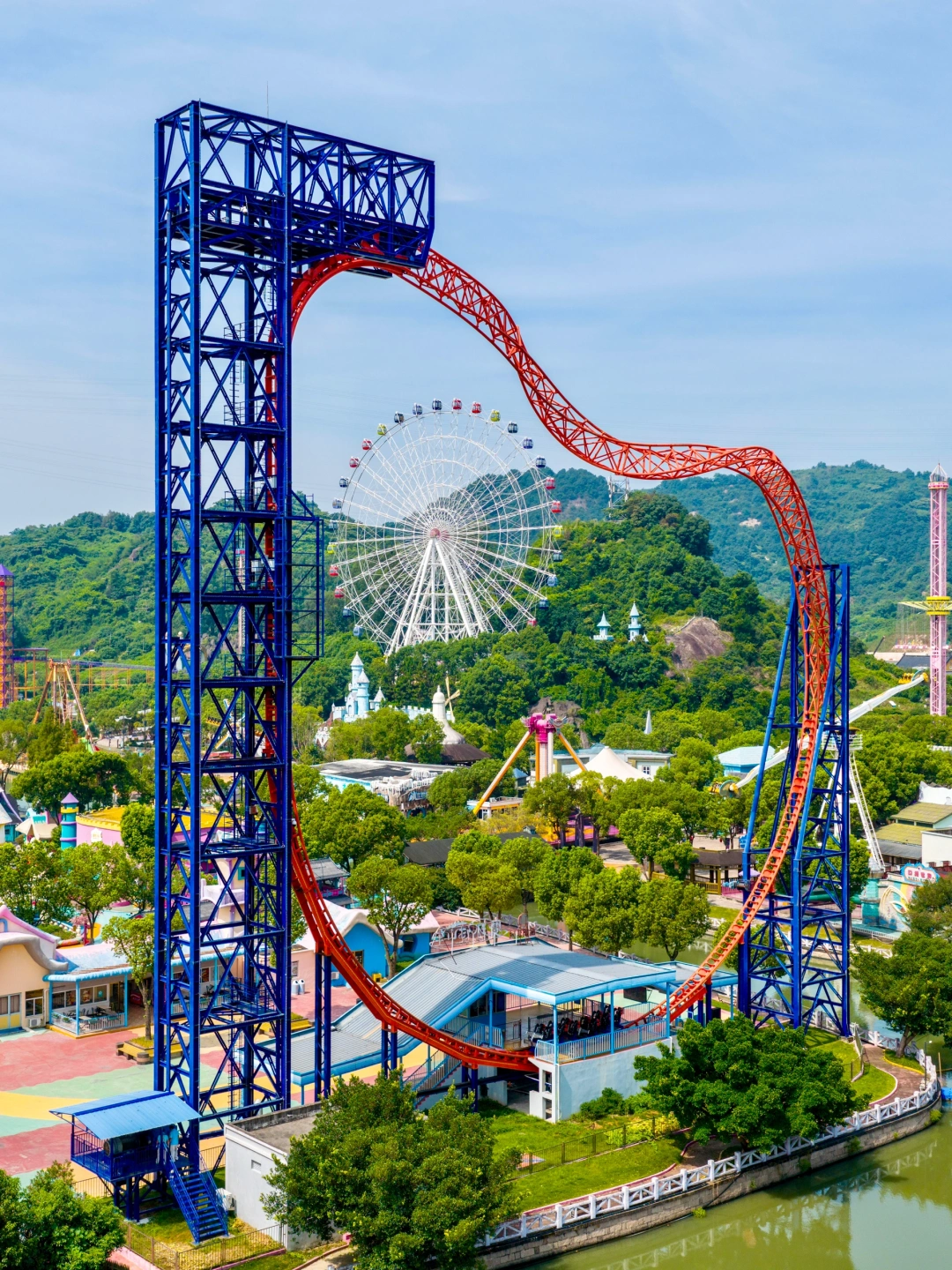 瞒不住了，家门口的宝藏乐园比迪士尼还嗨‼️